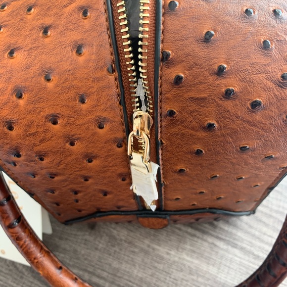 Box faux ostrich handbag | vegan leather - Picture 5 of 5